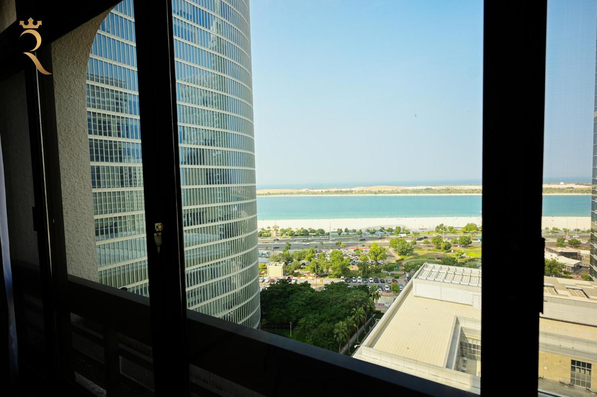 Beach Bliss 3Br Apartment Corniche Al Raha 阿布扎比 外观 照片